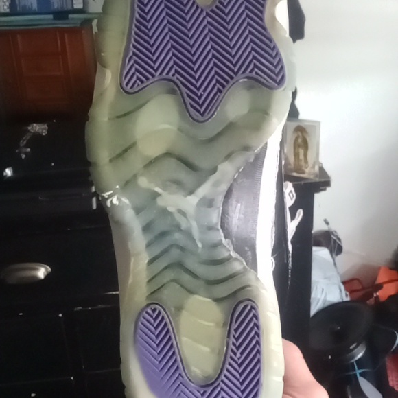 Retro Jordan 11's mid hight white and blac size 13 - Picture 6 of 10